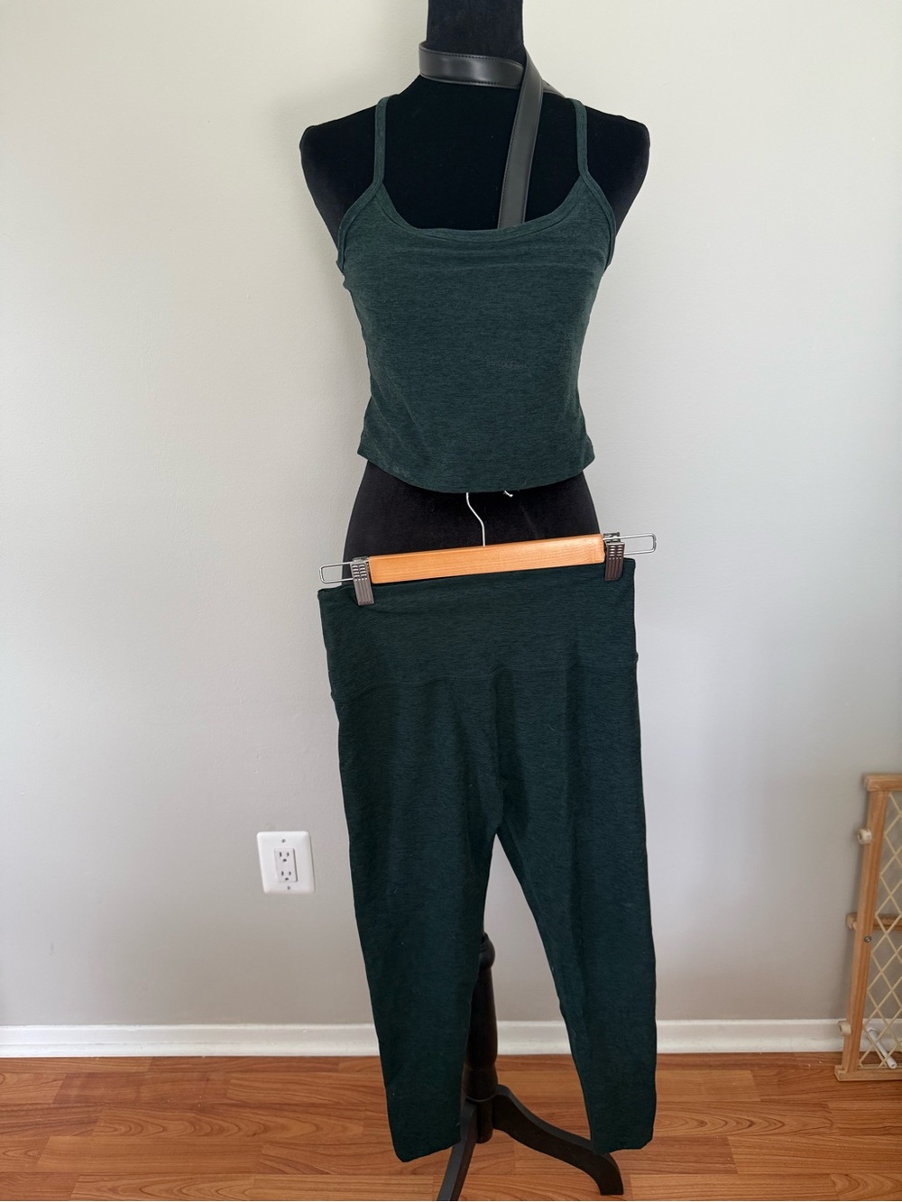 Beyond Yoga Dark Green Tank Top & High-Waist Leggings Set - Size L